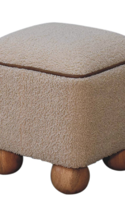 Footstools & Pouffes